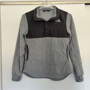 The North Face Kids Two-Tone Black and Gray pullover